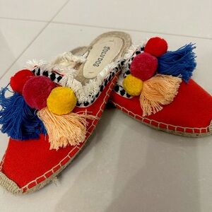 Soludos Pompom espadrille slides